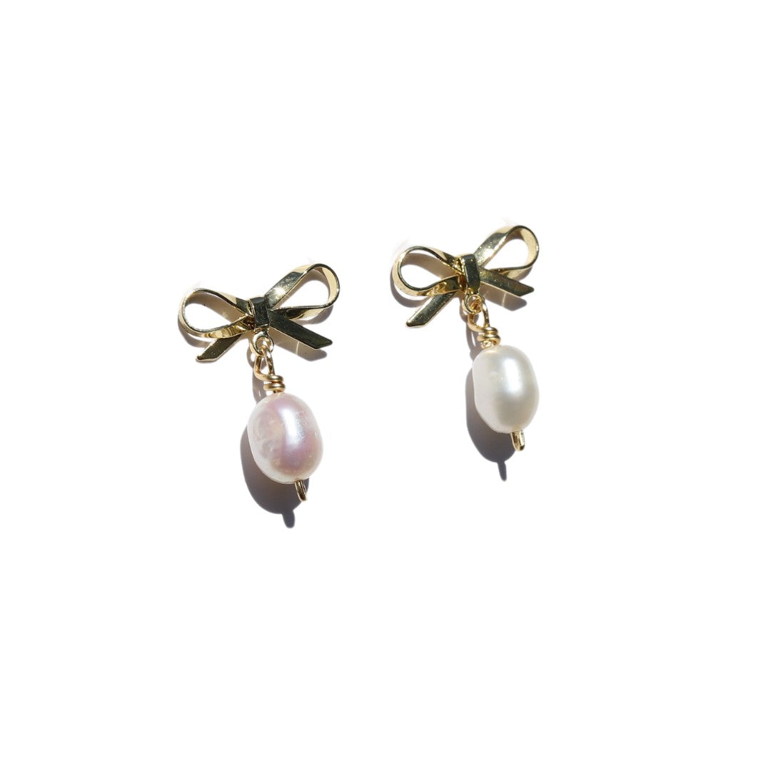 Bow Pearl Earrings