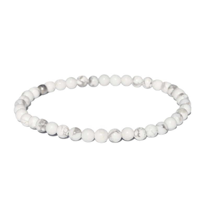 Howlite Delicate Beaded Bracelet 