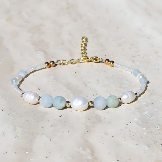aquamarine and pearl bracelet