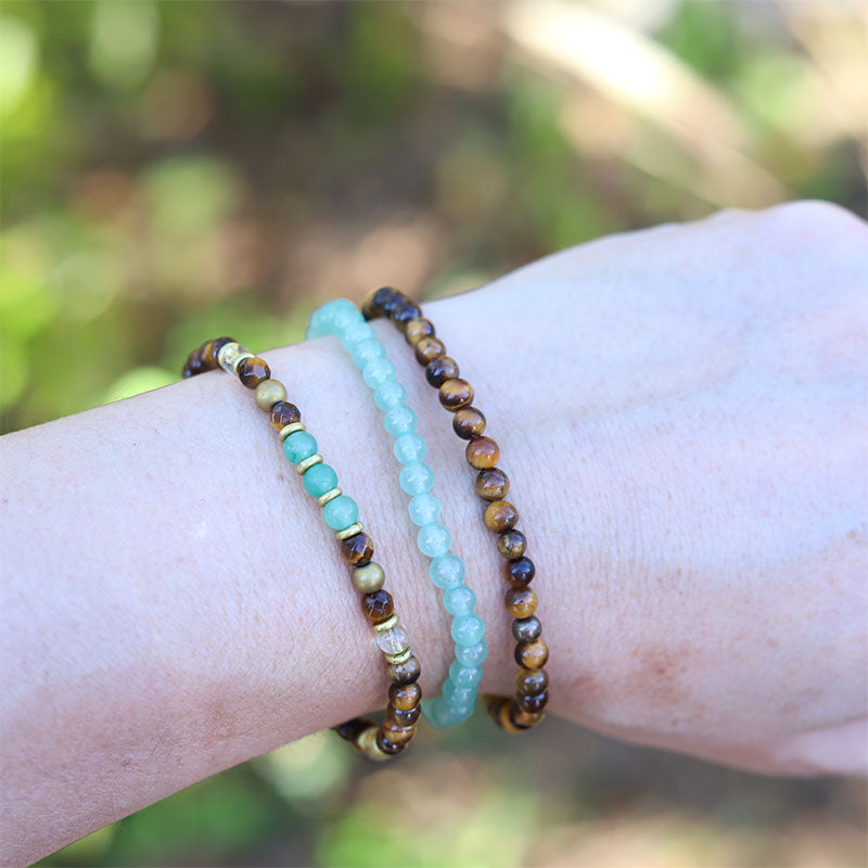 Tiger's Eye and Aventurine Bracelet Set hand