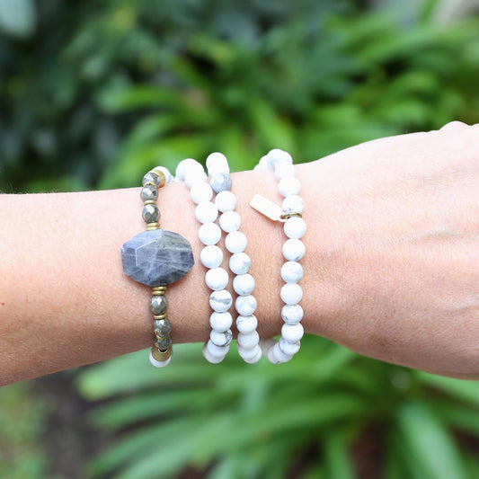 Bracelets - Howlite And Pyrite Gemstone Mala Bracelet